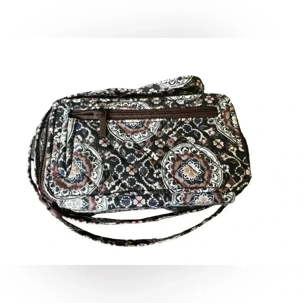Grey Vera Bradley Wallet - Picture 3 of 10